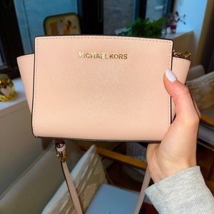 Michael Kors crossbody